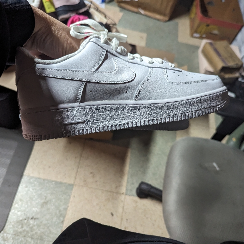 nike air force 1 mens 9.5